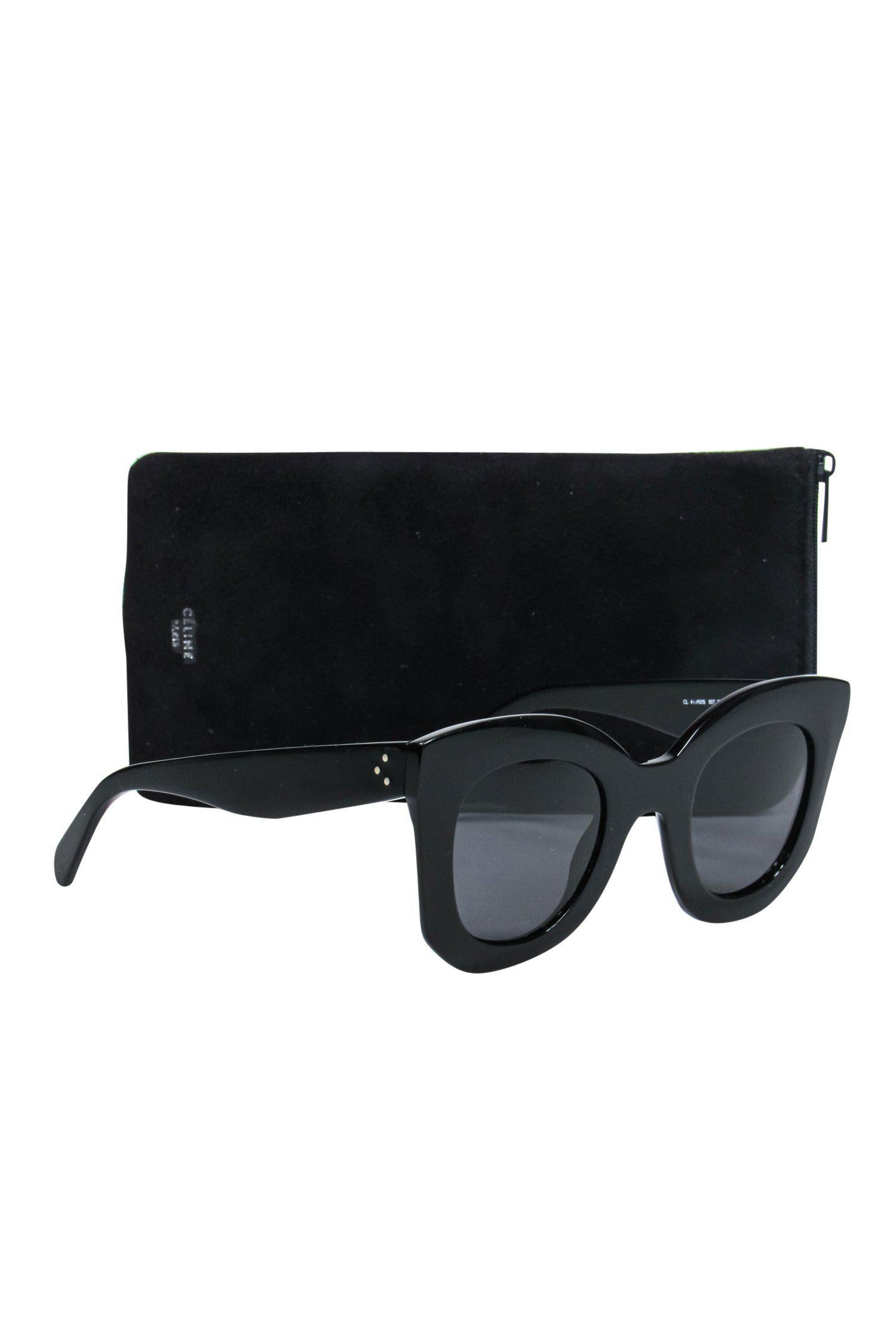Celine Large Black Wayfarer Sunglasses - A Vintage Fashion Statement