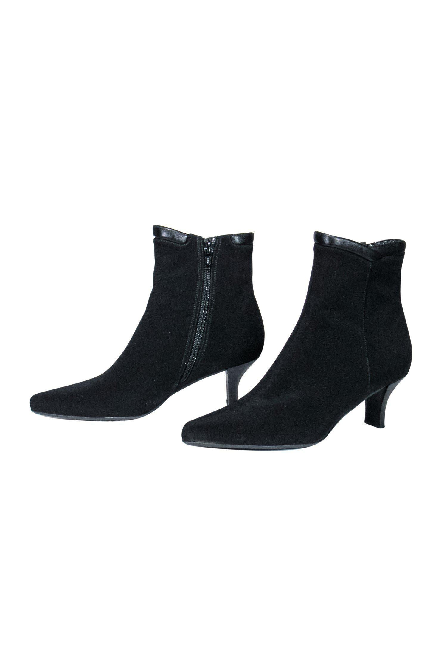 Stuart Weitzman - Chic Black Gore-Tex Ankle Booties Size 6
