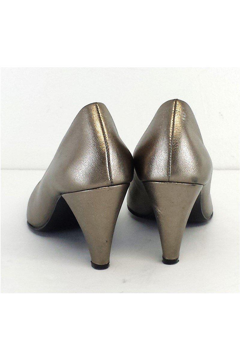Marc by Marc Jacobs - Stunning Metallic Leather Pumps in Size 7 - Grab Yours Now!