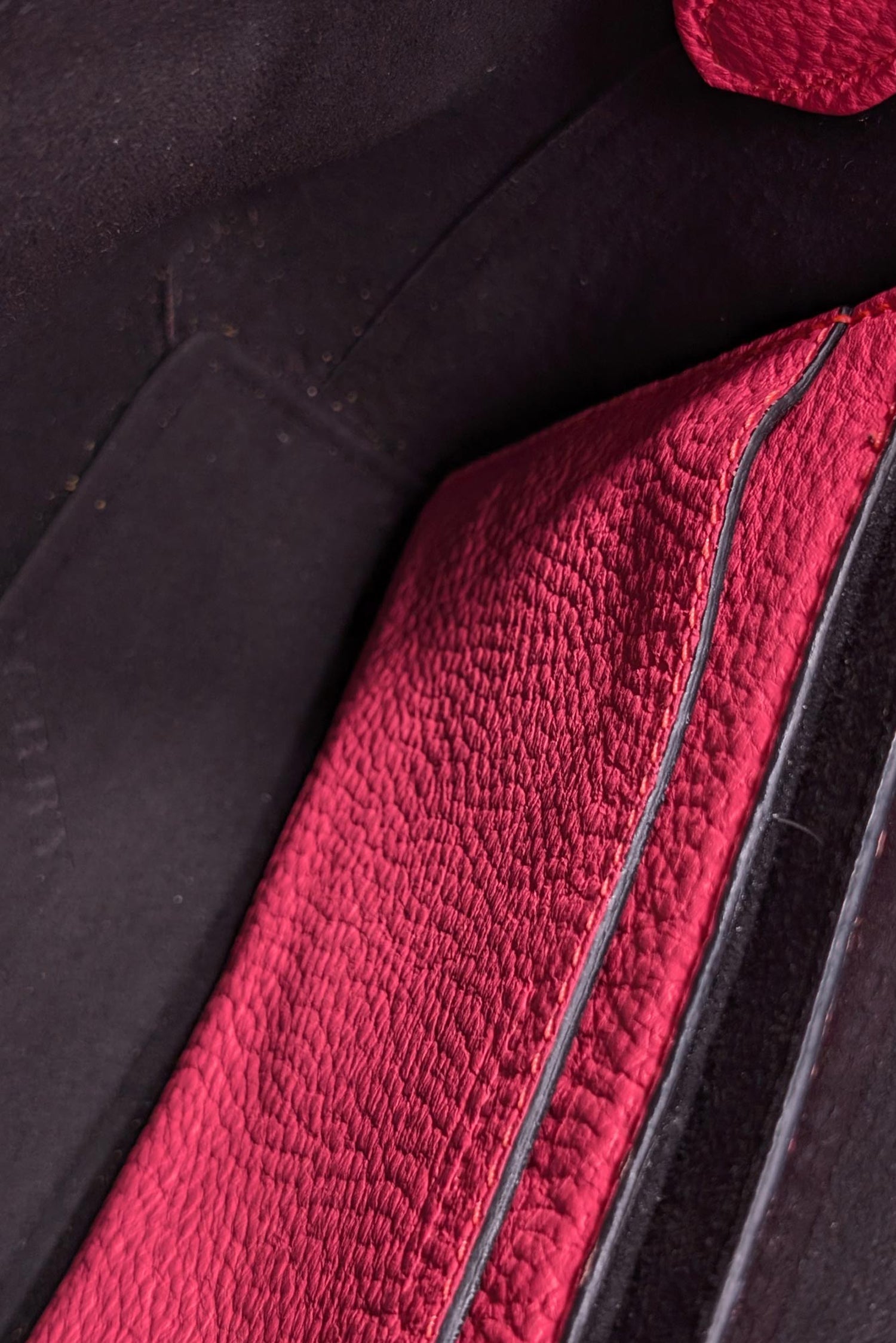 Burberry - Glamorous Hot Pink Pebbled Leather Front Flap Crossbody Bag
