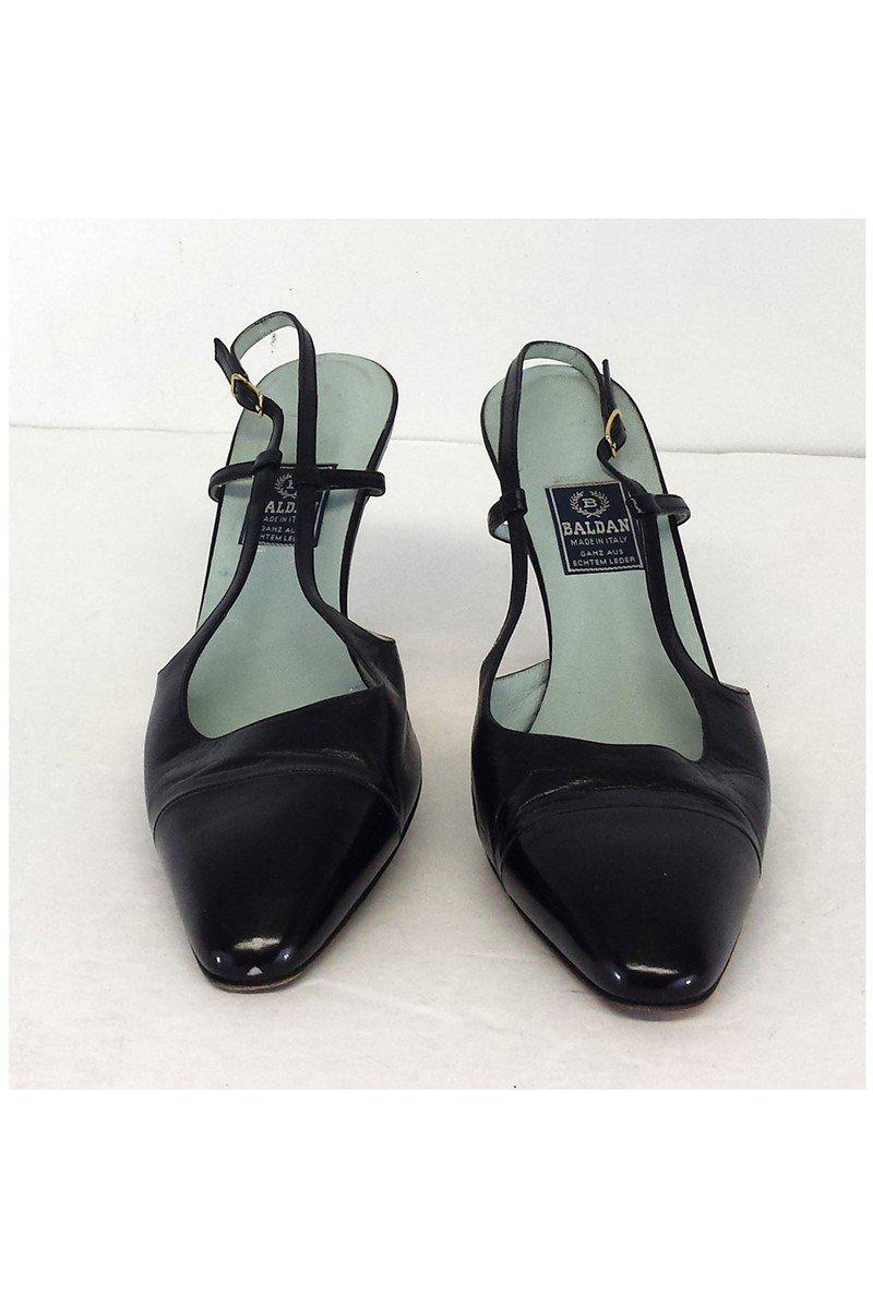 Gorgeous Baldan Navy & Black Leather Cap Toe Slingbacks in Size 9 - Grab Yours Now!