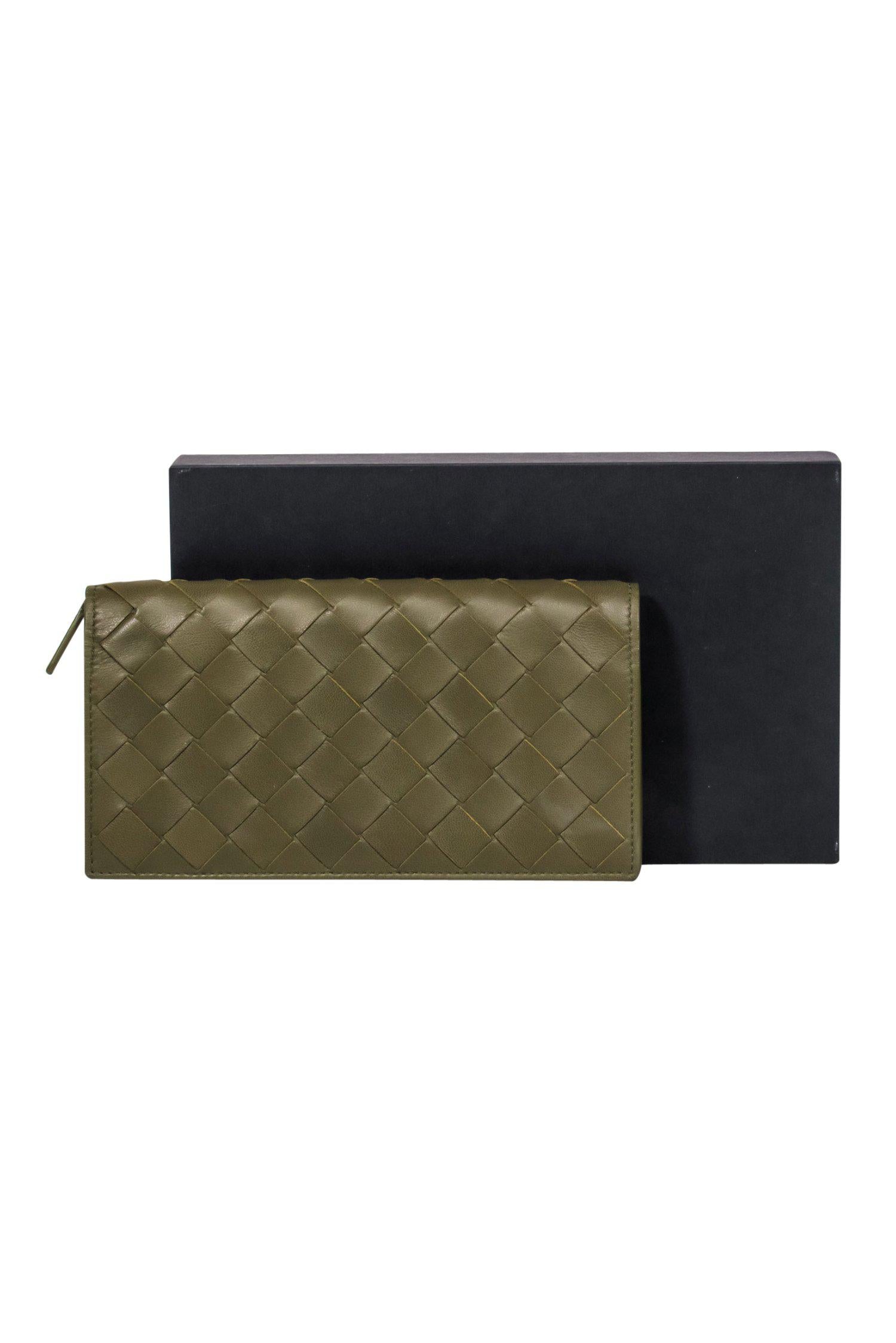 Bottega Veneta Olive Green Woven Leather Snap Wallet - A Touch of Italian Luxury