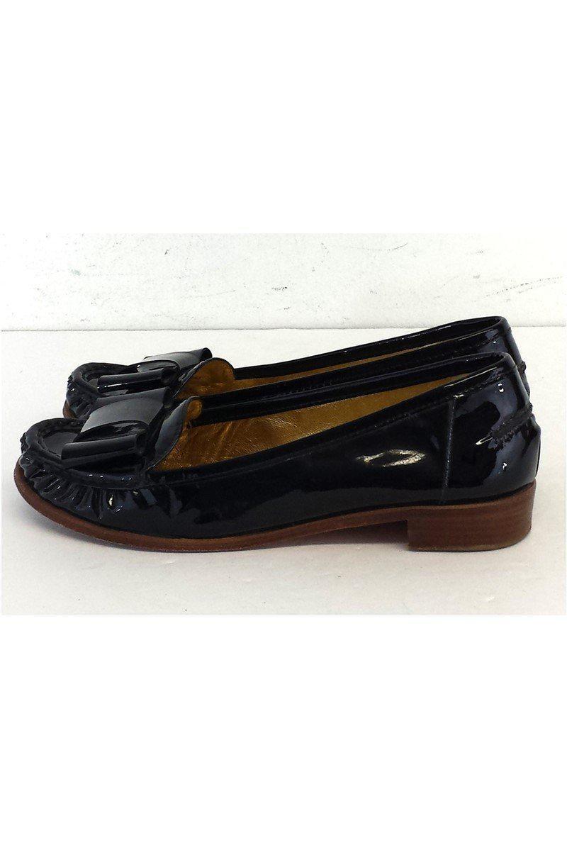 Gorgeous Kate Spade Black Patent Leather Loafers in Size 6 - Grab Yours Now!
