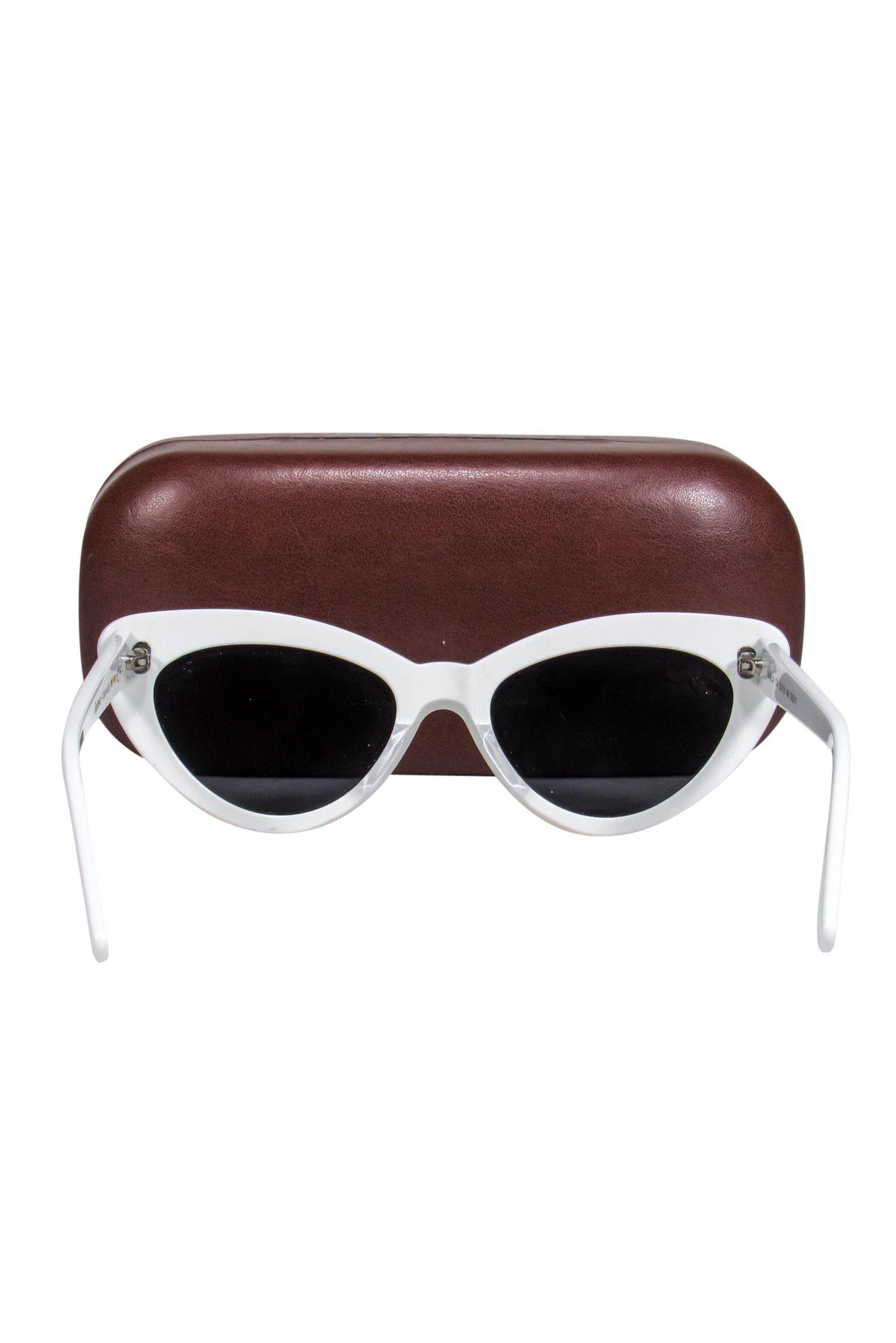 Illesteva White Cat Eye Sunglasses - Timeless Vintage Chic