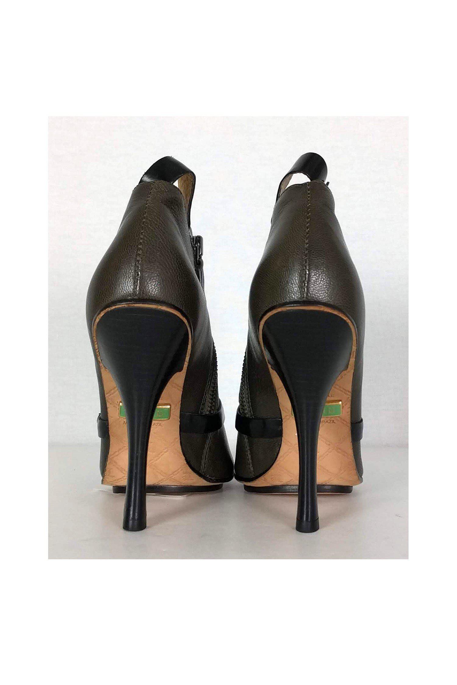 L.A.M.B. Olive Green & Black Open Toe Booties - Size 7 - Stylish and Flirty!
