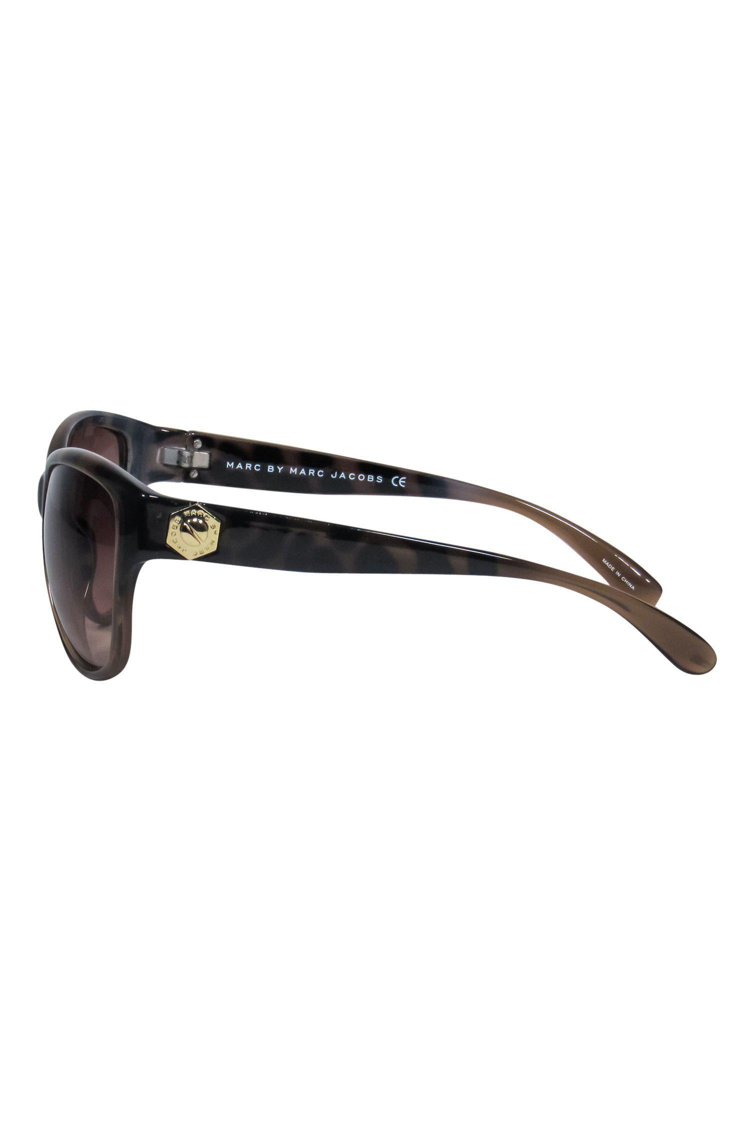 Marc by Marc Jacobs Brown Tortoise Shell Cat Eye Sunglasses: Retro Chic!