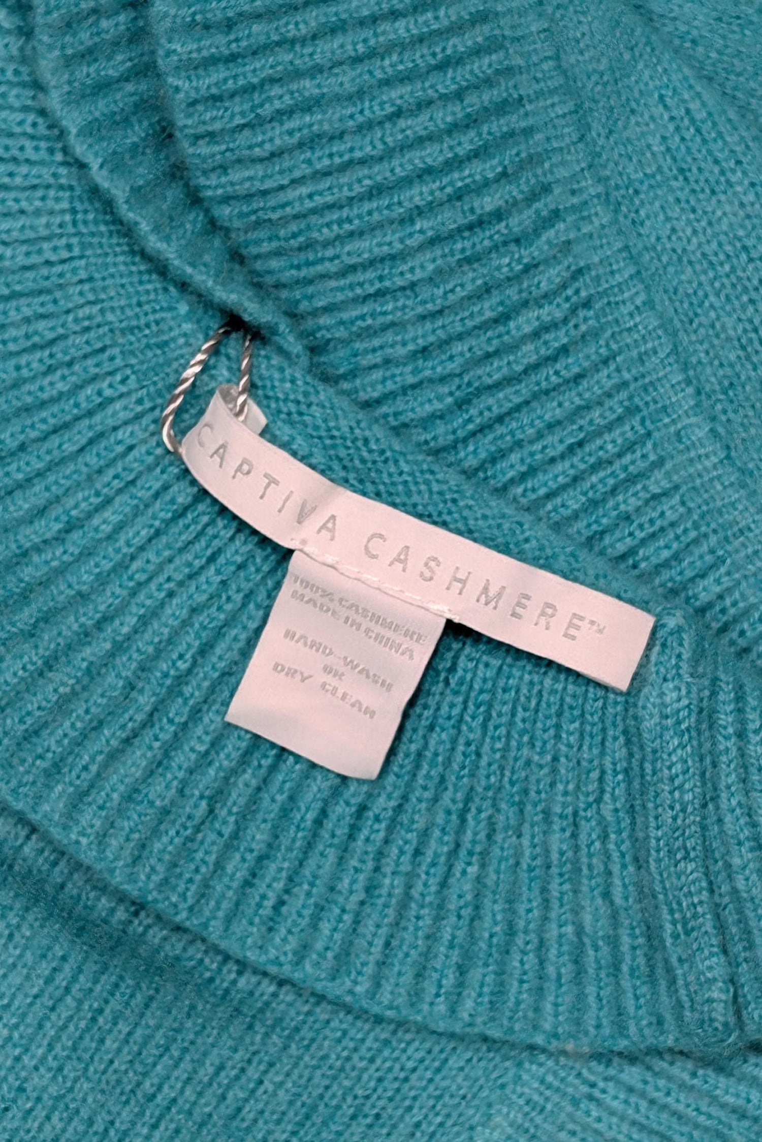Alpine Cashmere - Stunning Turquoise Cashmere Ruffle Shawl
