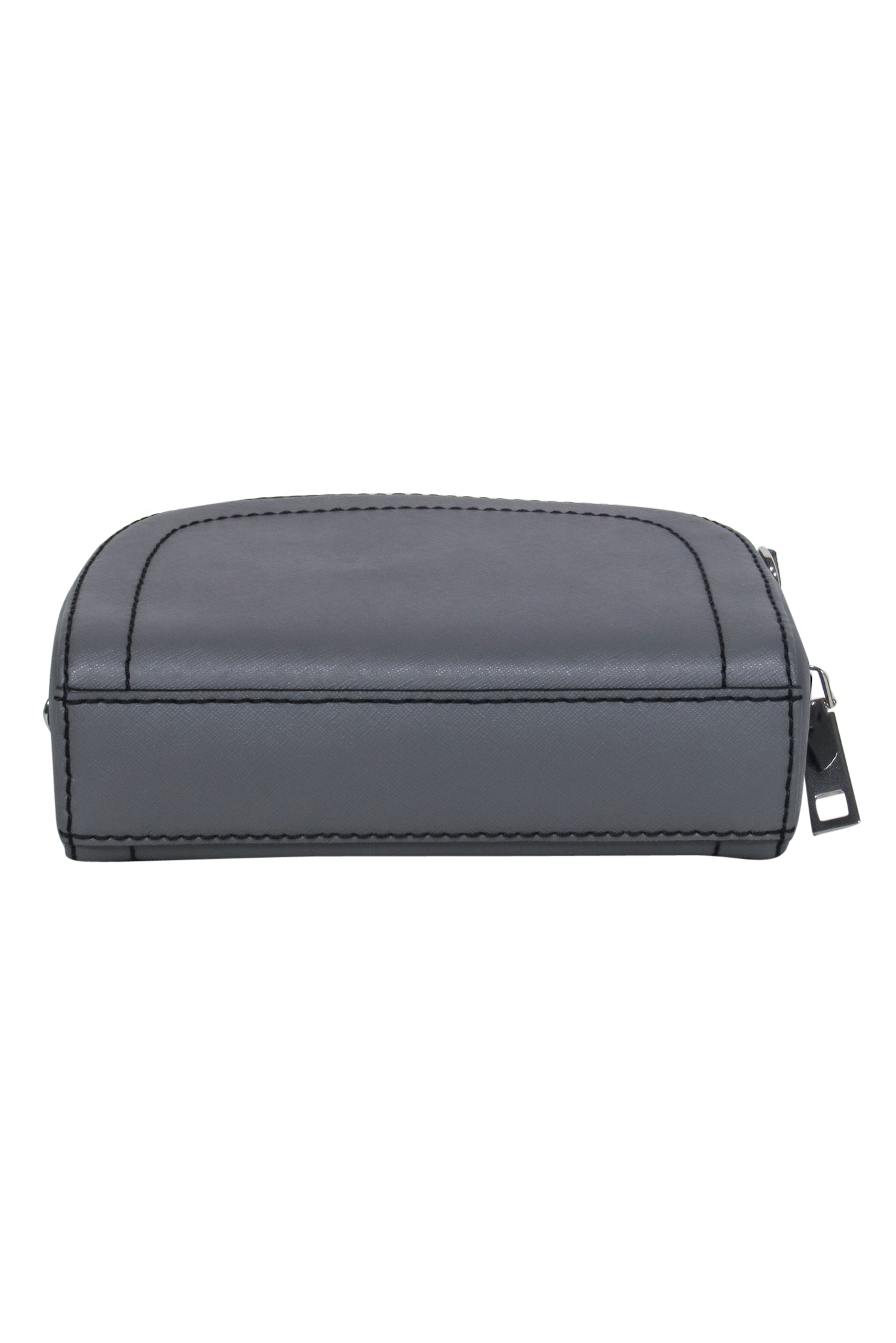 Marc Jacobs Gray Textured Leather Crossbody: A Fashion Must-Have