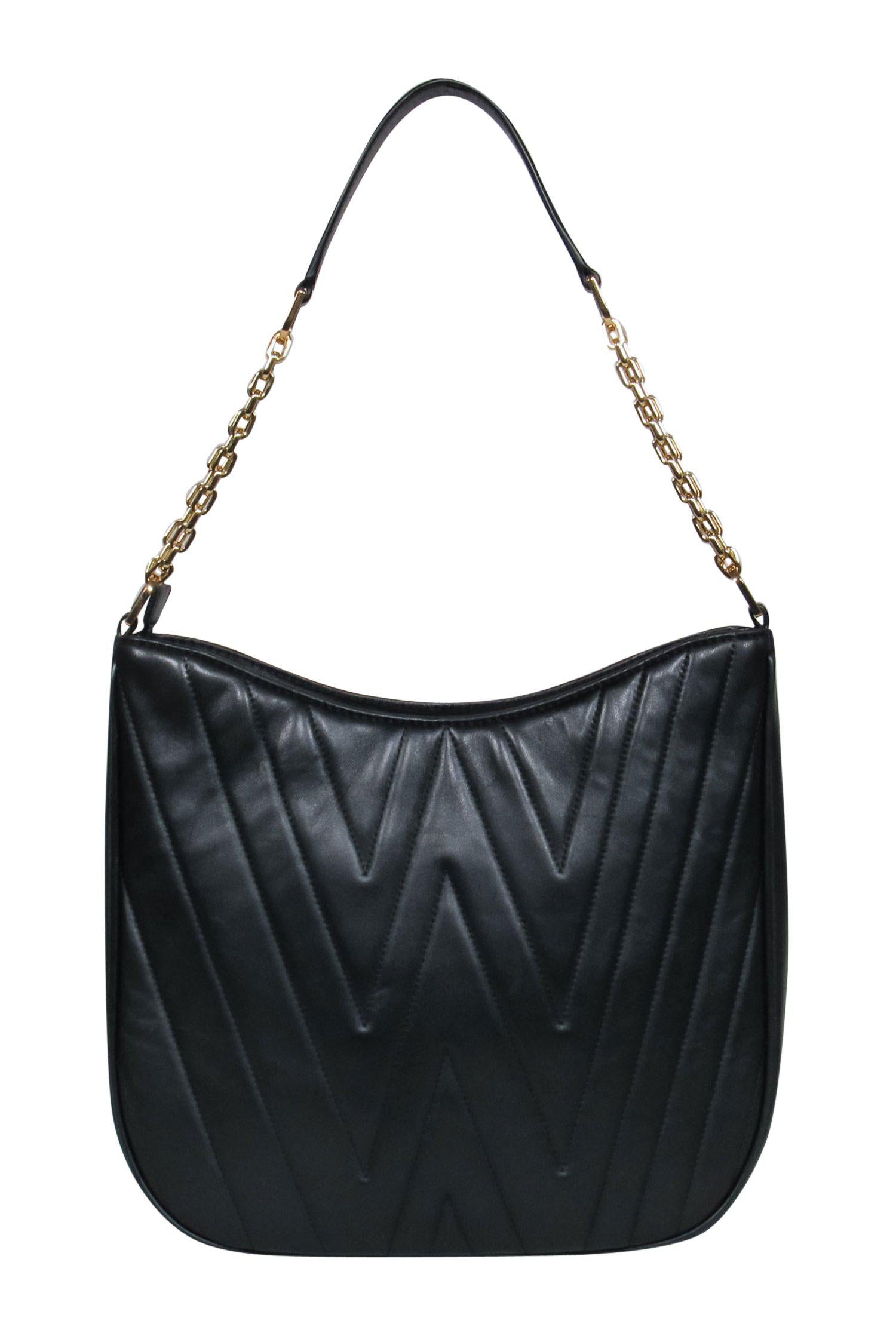 Stuart Weitzman - Gorgeous Black Quilted Leather Shoulder Bag