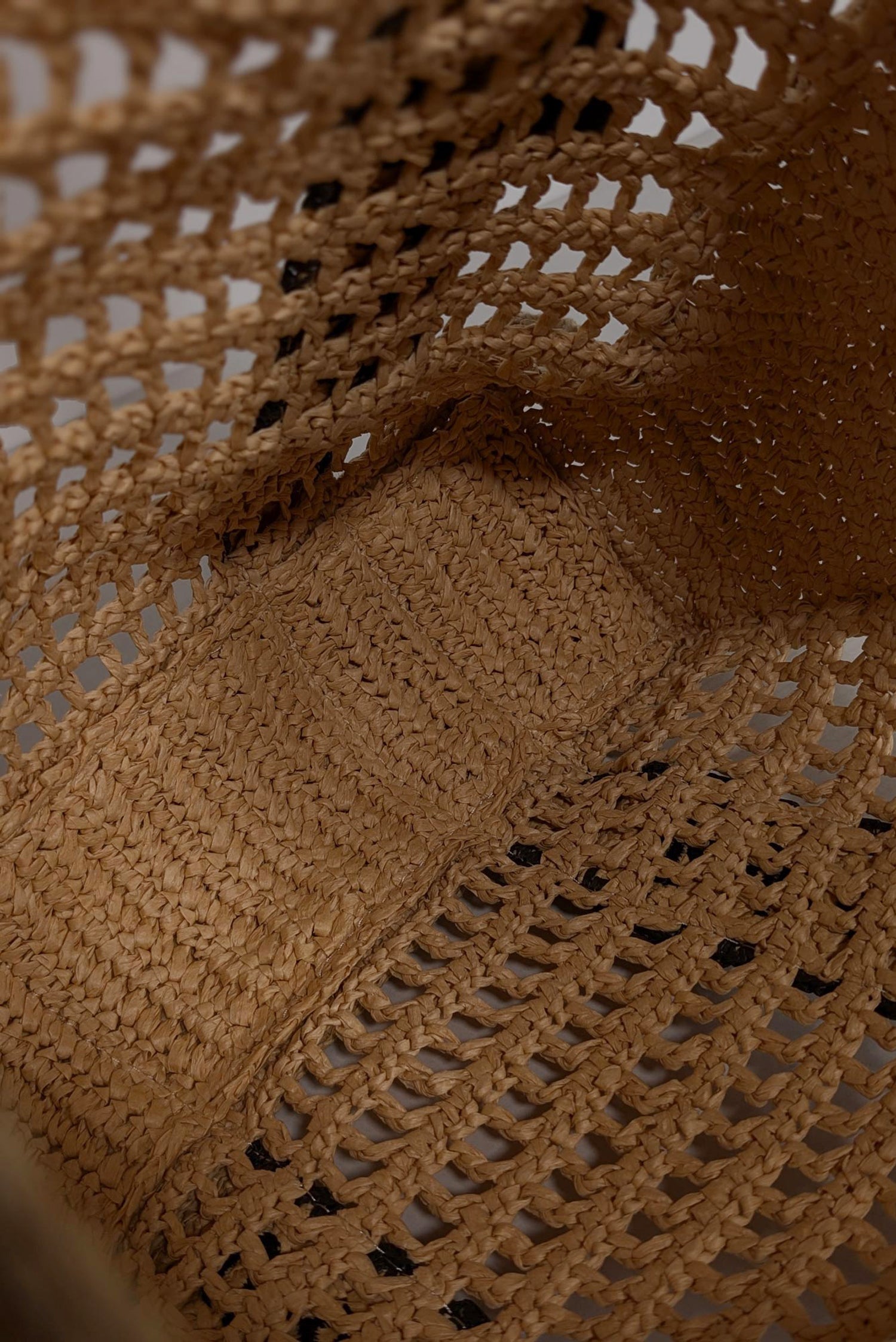 Karl Lagerfeld's Chic Beige & Black Raffia Tote