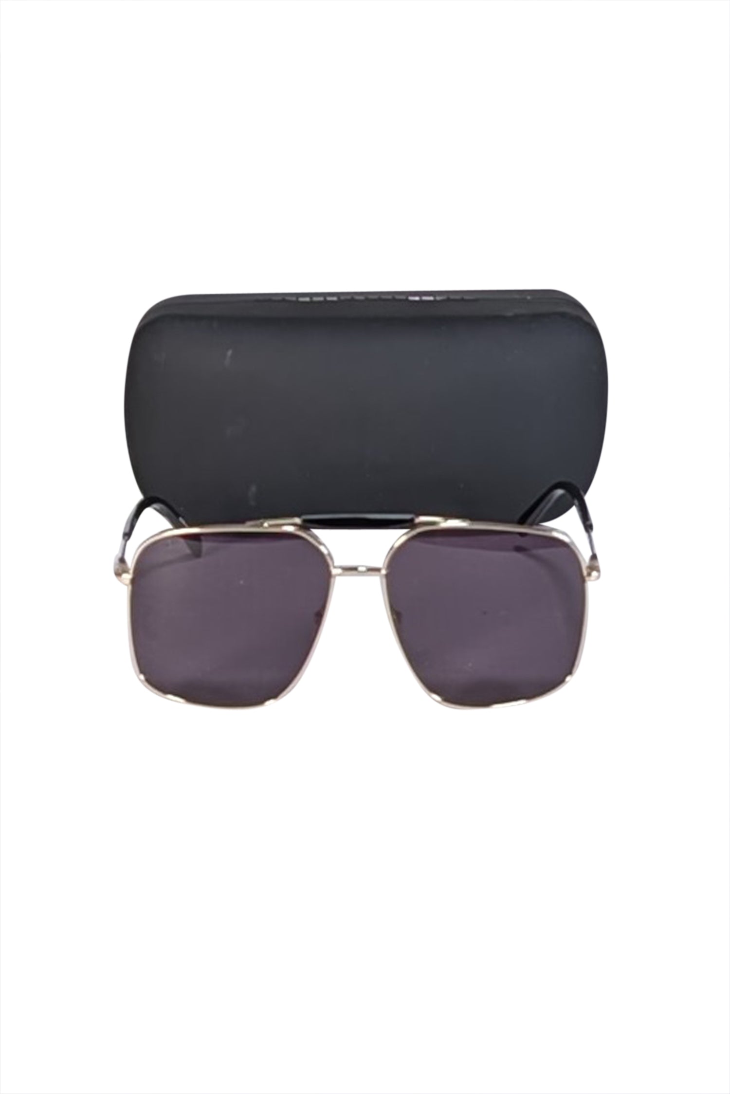 MCM Gold Oversized Aviator Sunglasses: A Fashion Statement!