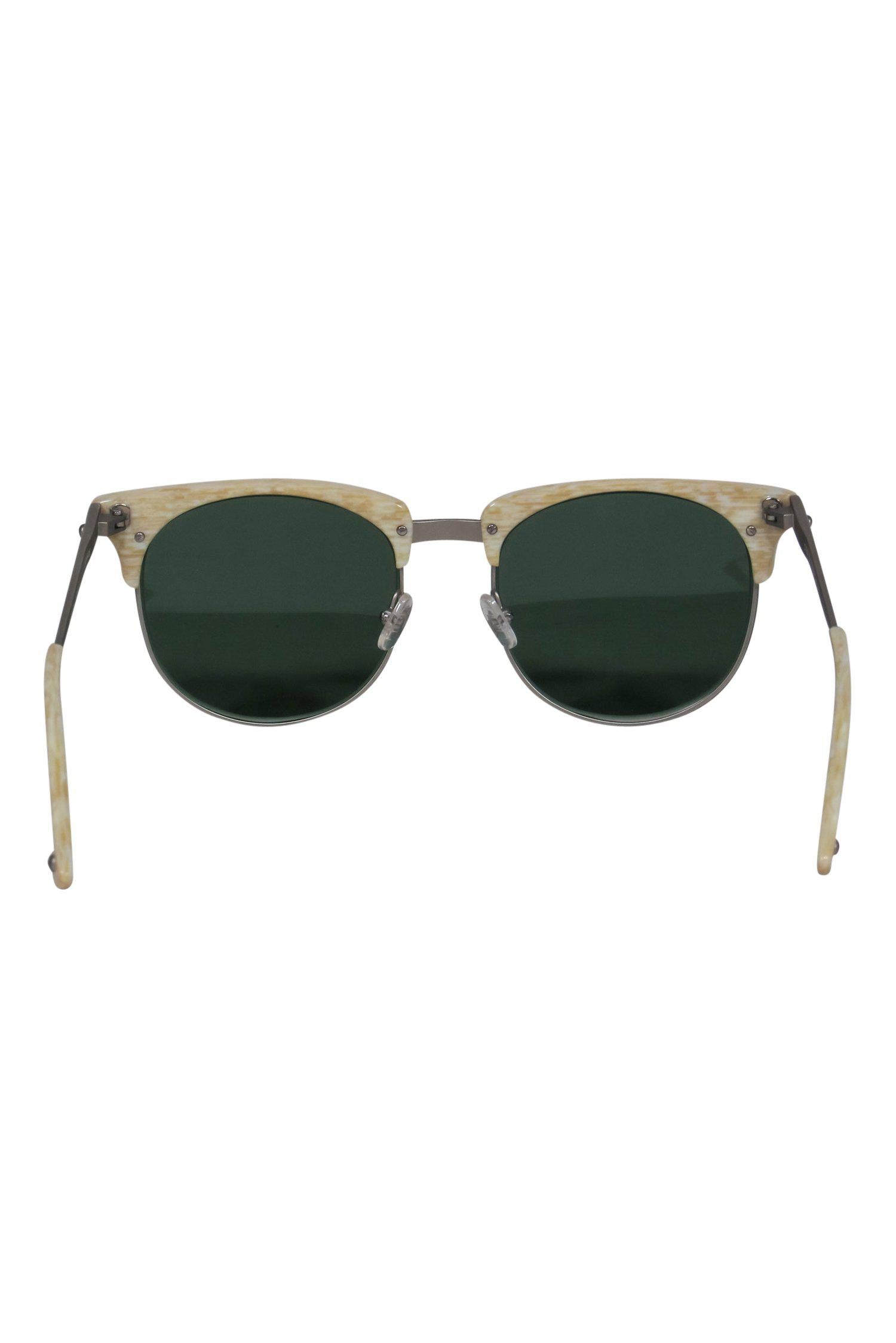 Rag & Bone's Stunning Cream Wayfarer-Style Sunglasses