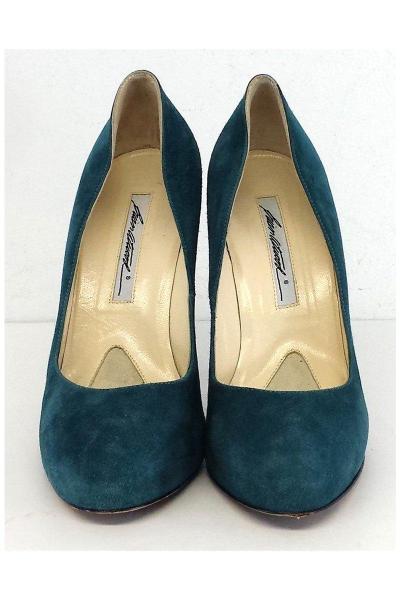 Brian Atwood's Stunning Green Suede Pumps - Size 8