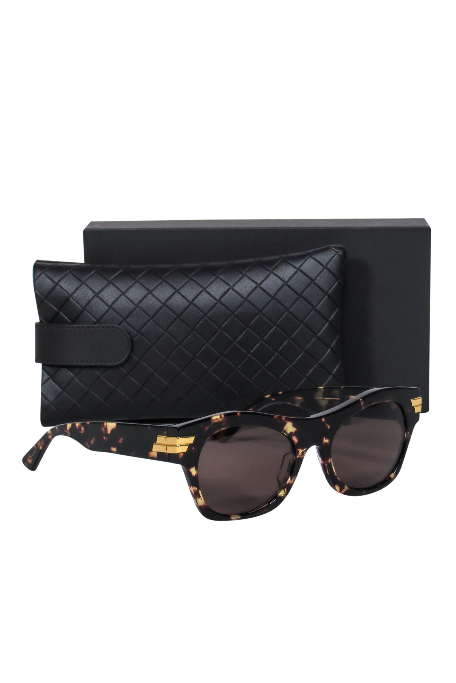 Bottega Veneta - Stylish Brown Tortoise Shell Wayfarer Sunglasses