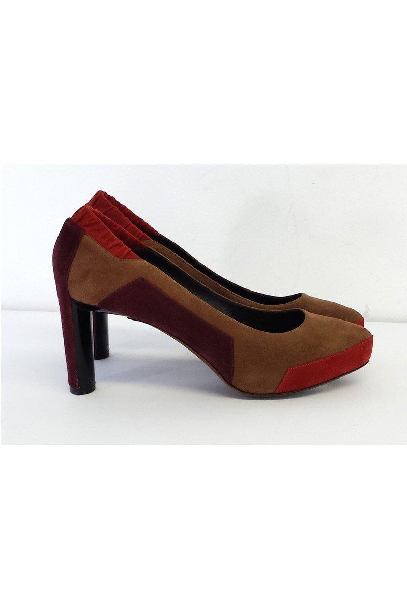 Gorgeous Celine Taupe & Coral Colorblock Suede Heels - Size 8.5, Grab Yours Now!