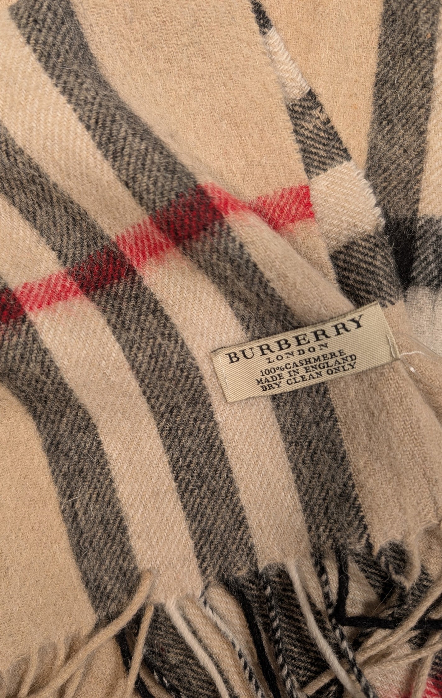 Burberry - Irresistible Beige Signature Plaid Cashmere Scarf