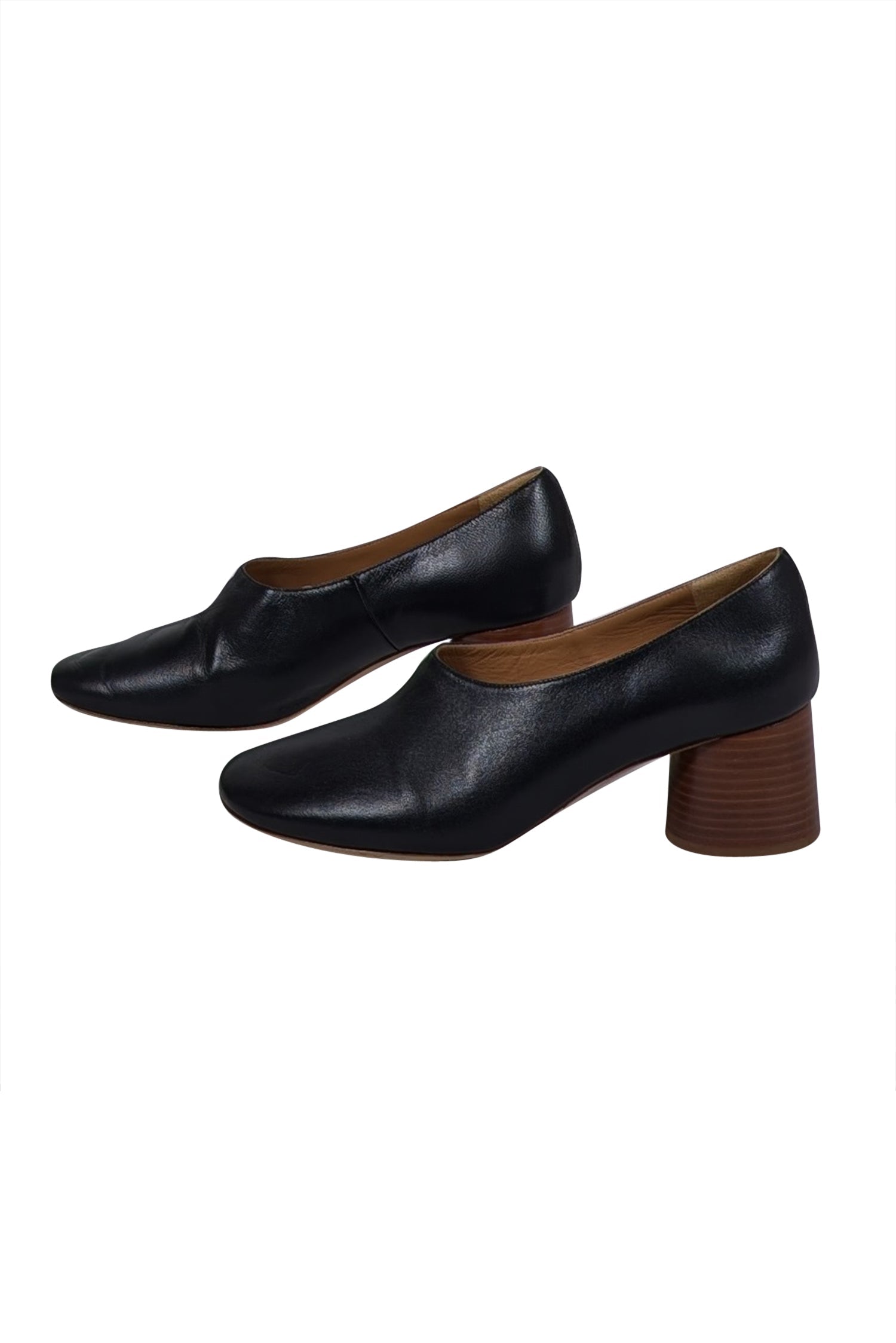 Mansur Gavriel's Irresistible Black Leather Rounded Toe Low Heel Pumps - Size 9