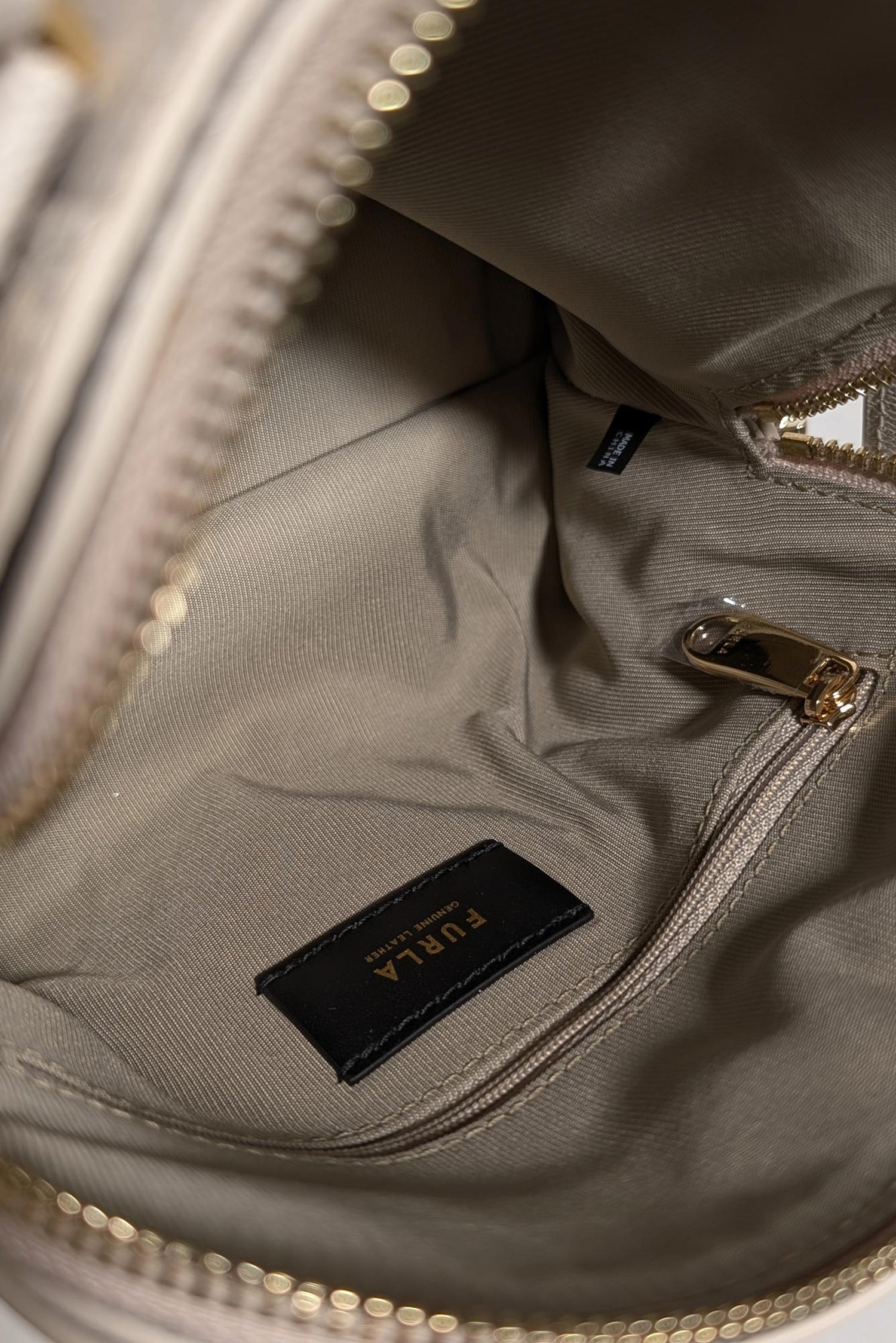 Furla - Elegant Beige Saffiano Leather Crossbody Bag