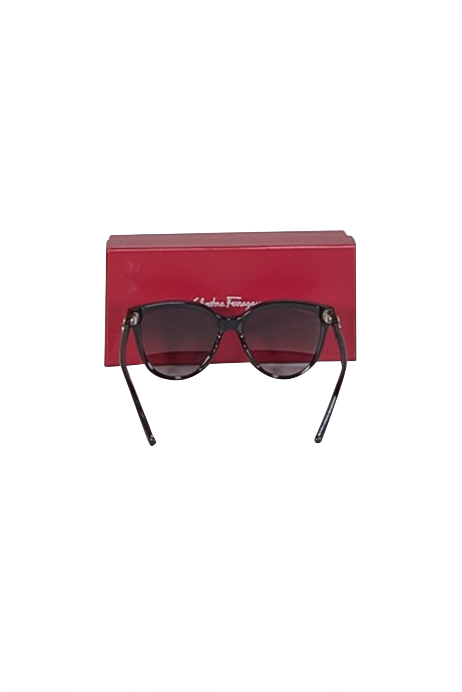 Ferragamo's Stunning Black Oversized Sunglasses - Make a Fashion Statement!