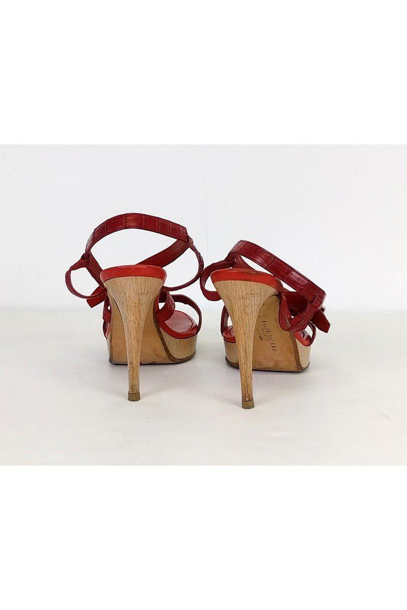 Ralph Lauren Collection - Stunning Red Sandals in Size 8