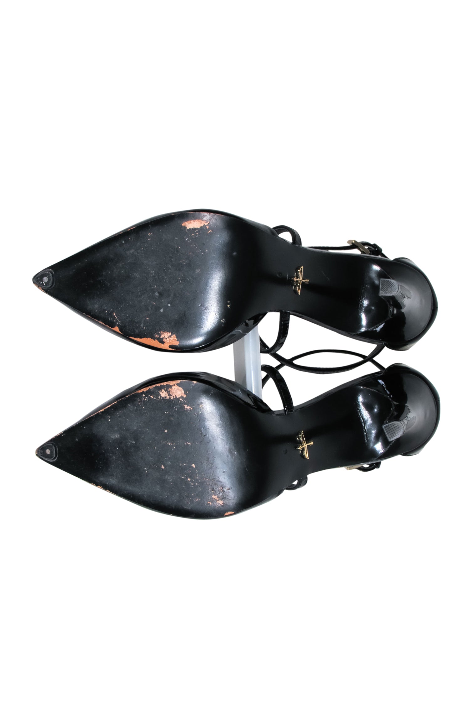 Pour La Victoire Black Patent Leather Pumps - Size 9: A Must-Have for Stylish Feet!