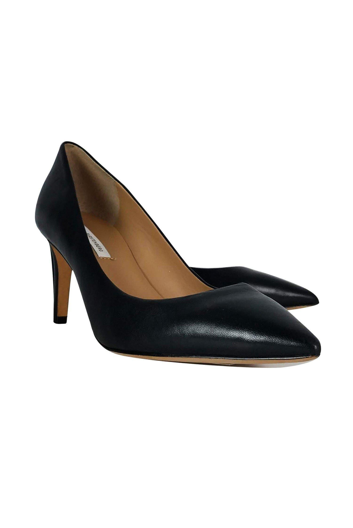 Diane von Furstenberg - Stunning Black Leather Pointed Heels in Size 9.5