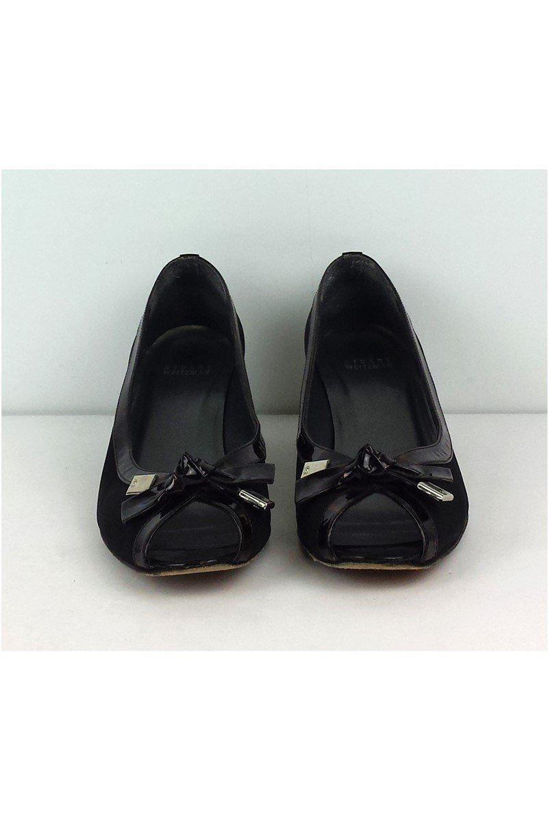 Stunning Stuart Weitzman Black & Brown Peep Toe Heels in Size 8.5 - Make a Fashion Statement!