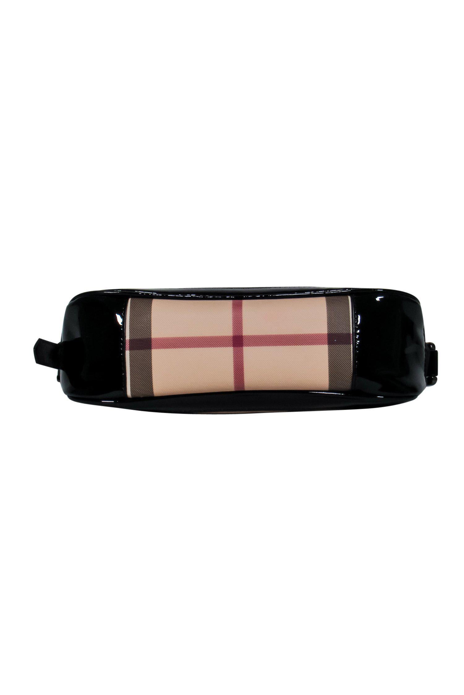 Burberry - Trendy Plaid Leather Baguette Shoulder Bag with Patent Accents