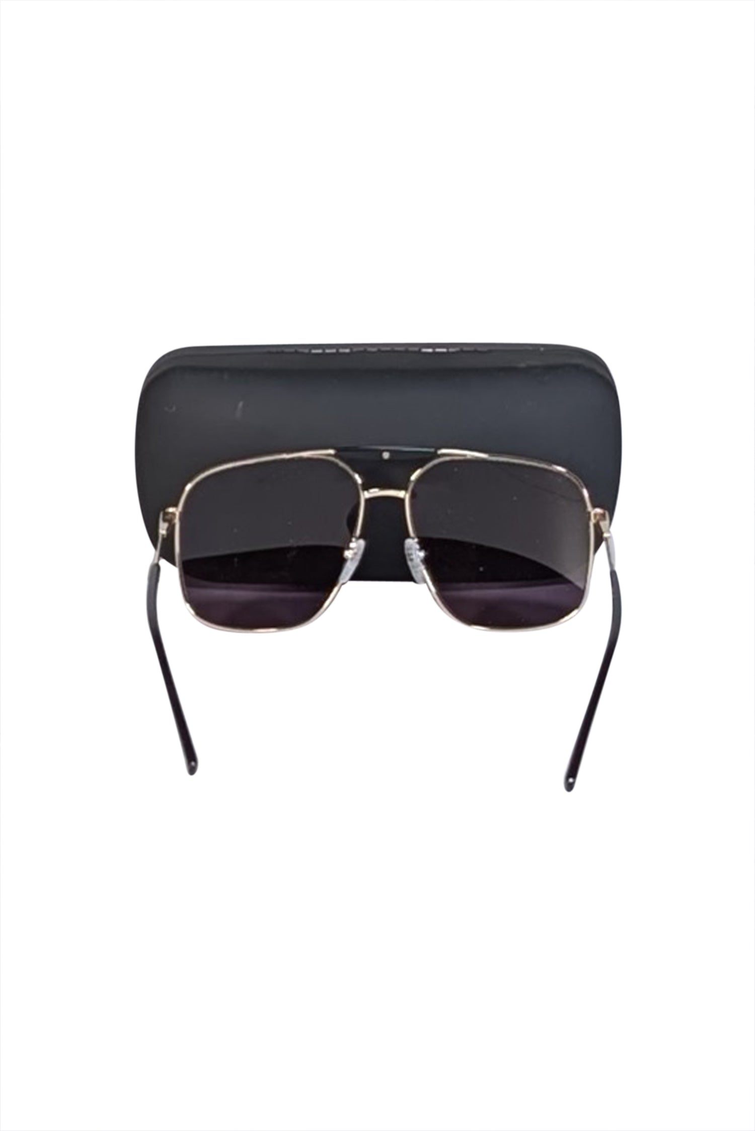 MCM Gold Oversized Aviator Sunglasses: A Fashion Statement!