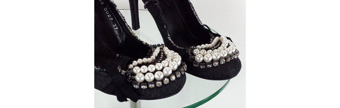 Pedro Garcia Charcoal Grey Glamorous Embellished Pumps - Size 7