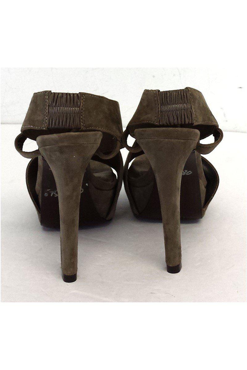 Gorgeous Diane von Furstenberg Taupe Suede Platform Heels - Size 6.5, Grab Yours Now!