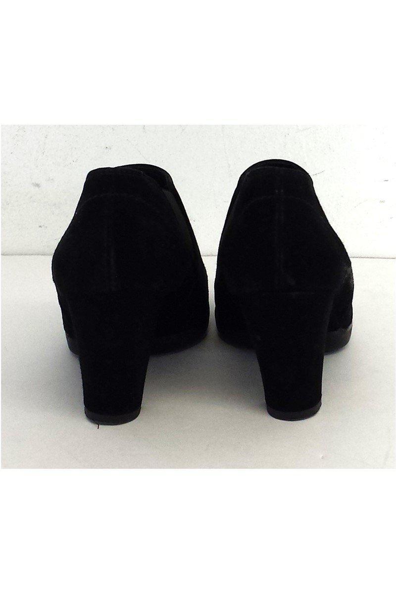 Paul Green - Stunning Black Suede Booties in Size 6.5 - Grab Yours Now!