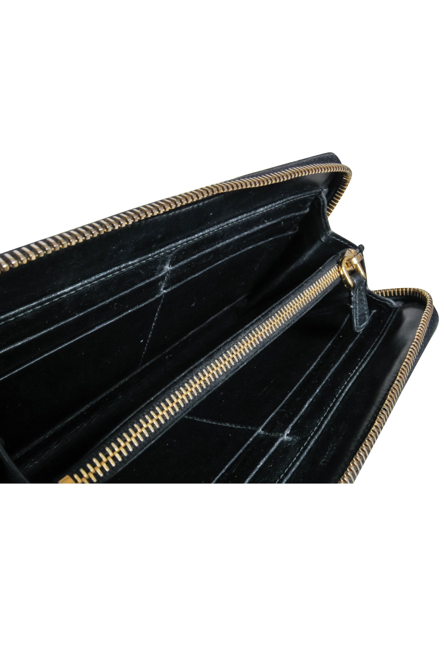 Miu Miu's Chic Black Croc-Embossed Leather Long Wallet