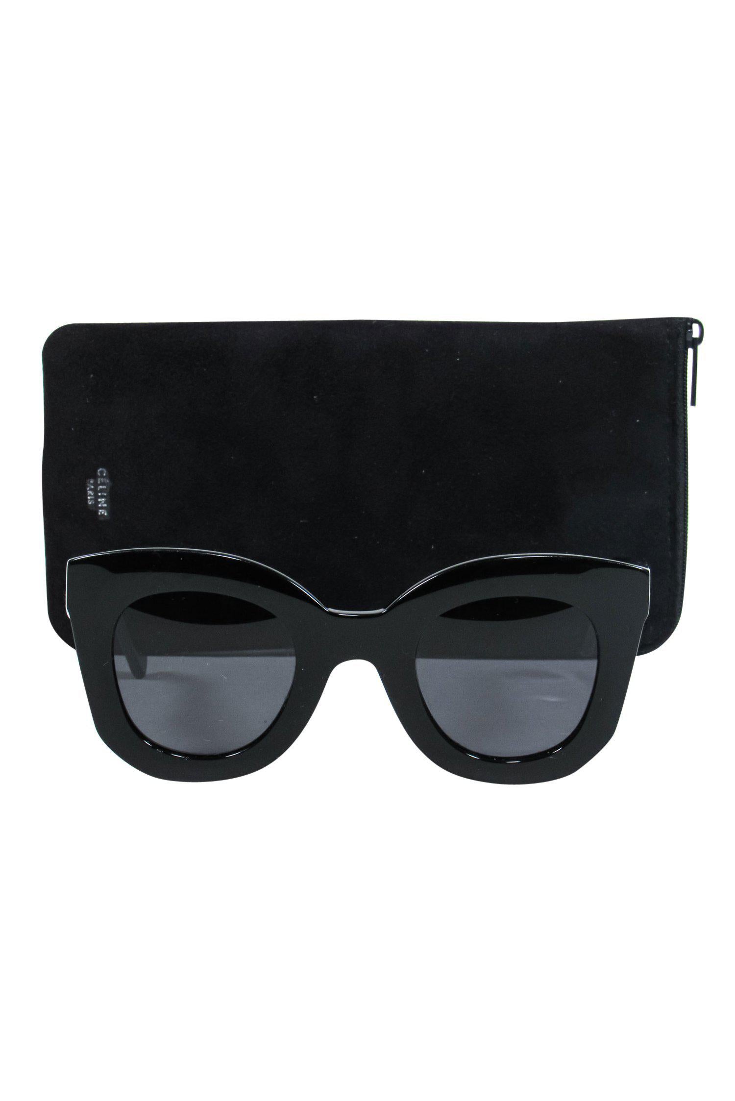 Celine Large Black Wayfarer Sunglasses - A Vintage Fashion Statement