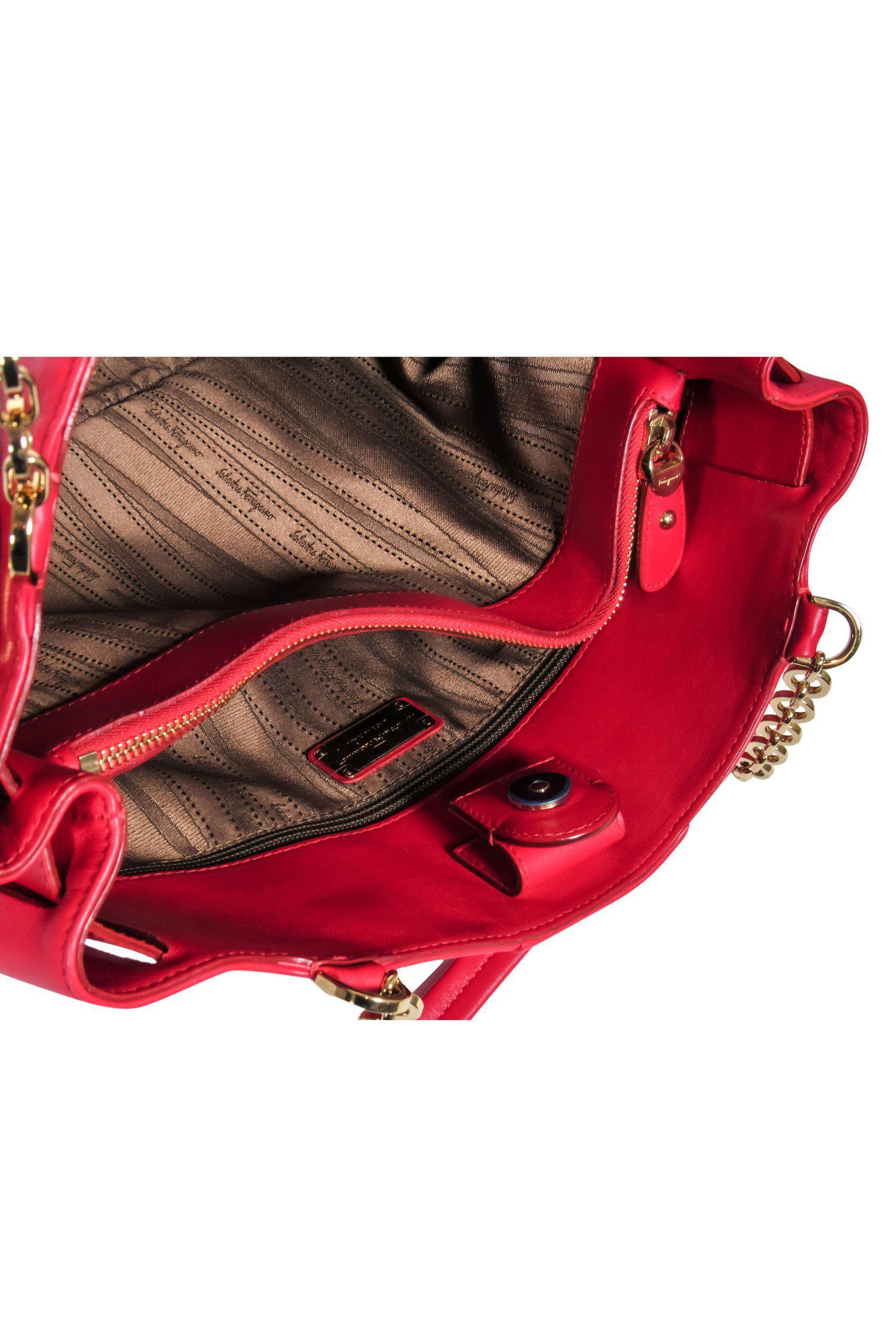 Ferragamo's Stunning Red Leather Large Chain Handle Tote - Grab Yours Now!