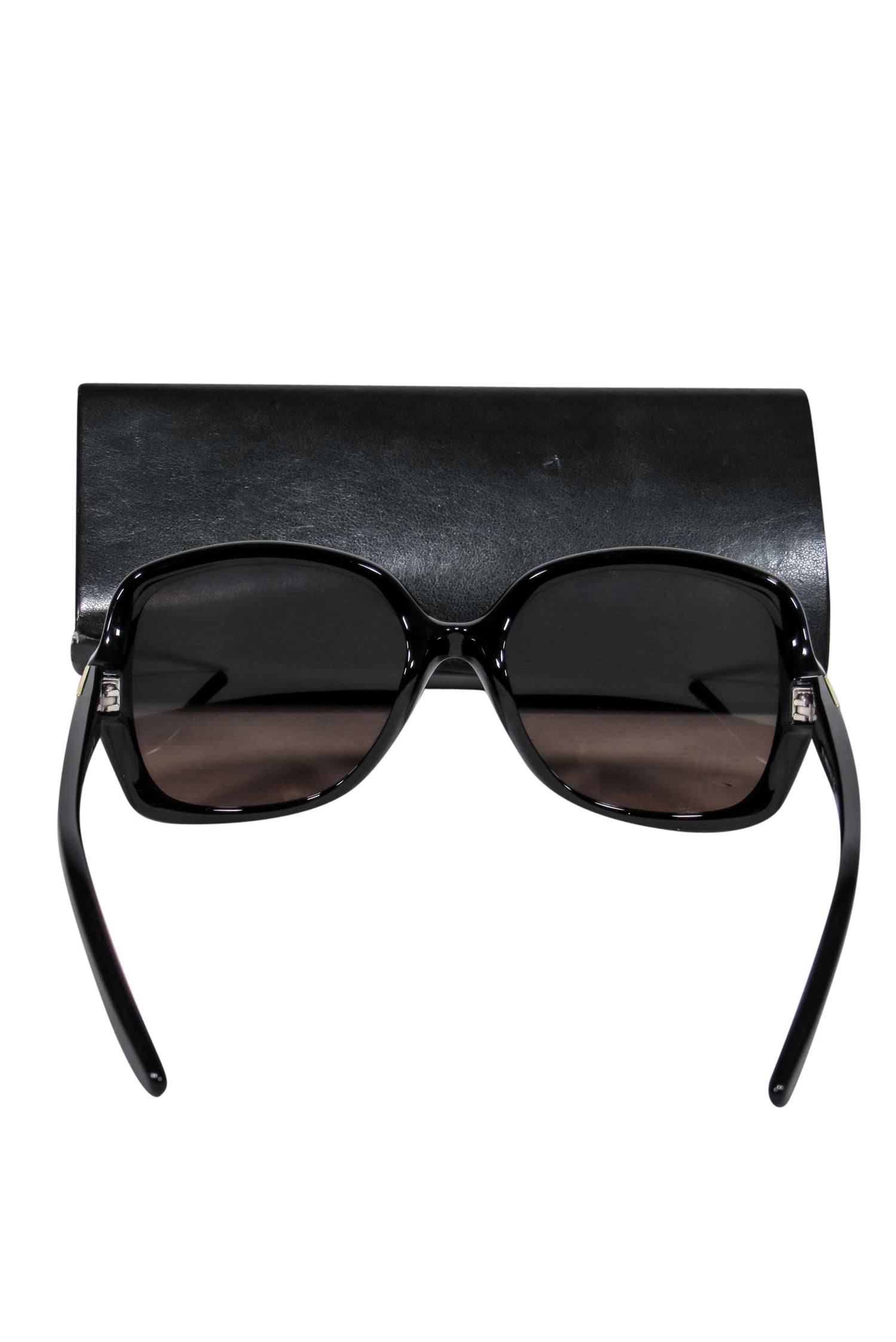Fendi's Stunning Black Rounded Oval Oversized Sunglasses
