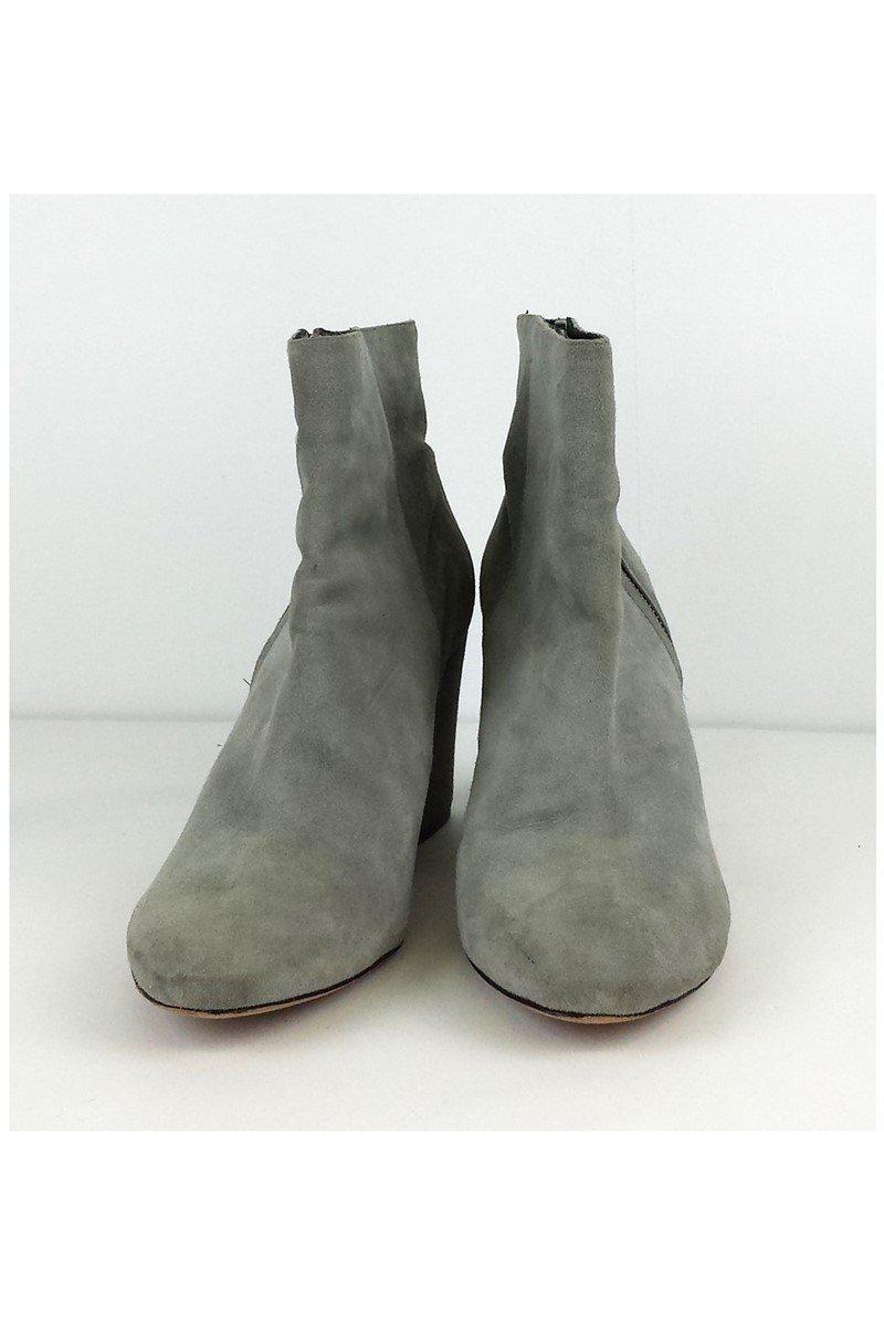 Gorgeous Kate Spade Grey Suede Booties in Size 10 - Grab Yours Now!
