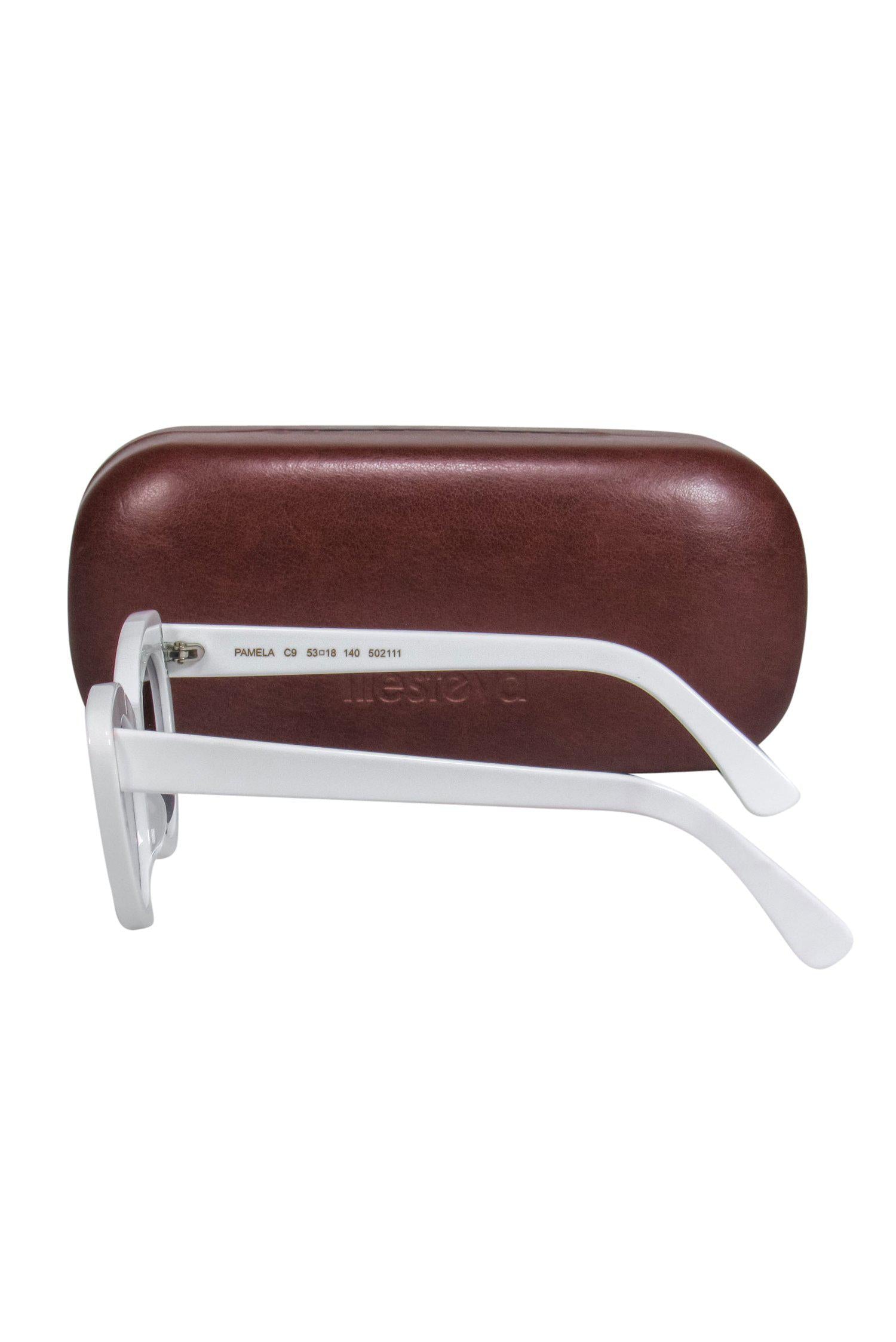 Illesteva White Cat Eye Sunglasses - Timeless Vintage Chic