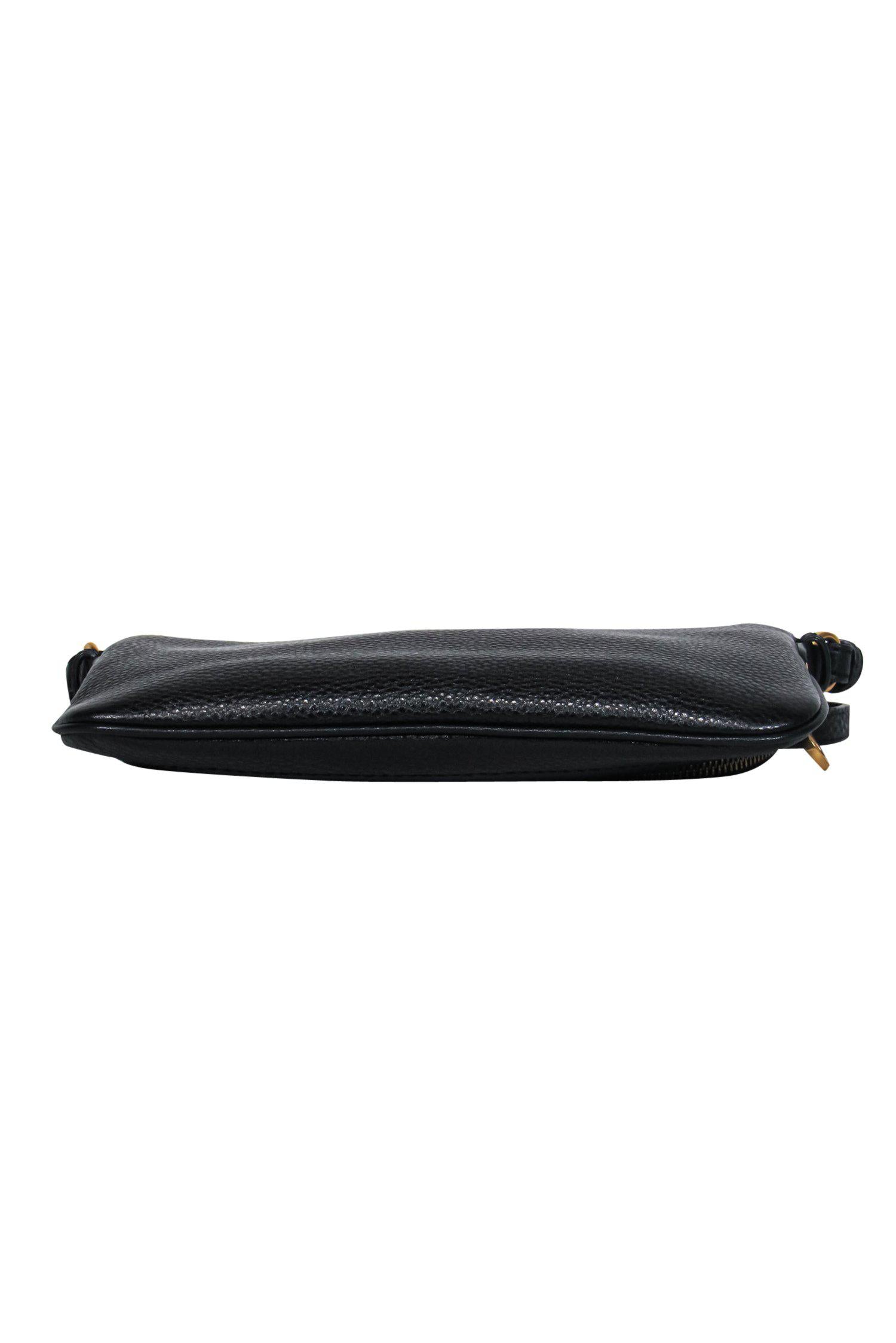 Marc by Marc Jacobs - Stunning Black Pebbled Leather Crossbody with Bird Clasp