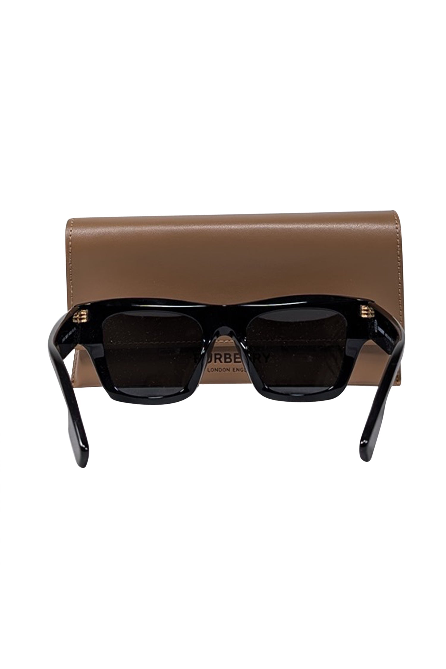 Burberry Luxury Black Square Sunglasses - Elevate Your Style!