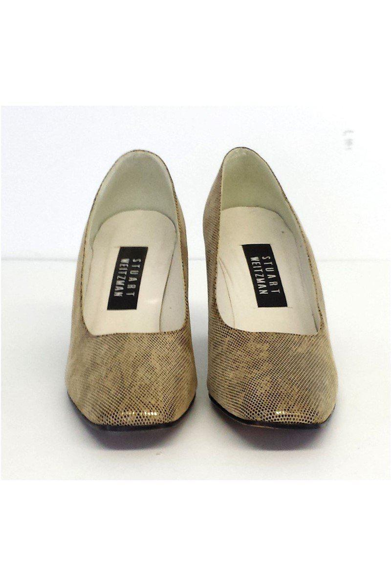 Stuart Weitzman's Gorgeous Gold Metallic Pumps - Size 7.5 - Grab Yours Now!