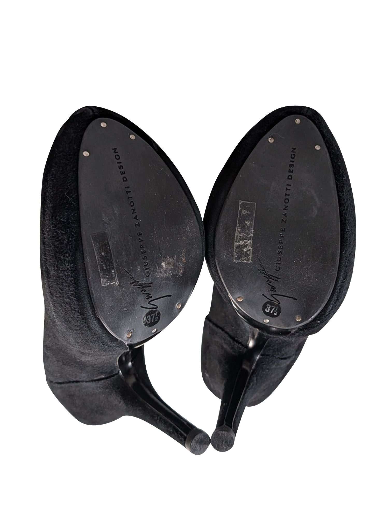 Giuseppe Zanotti's Stunning Black Suede Rounded Toe Pumps - Size 7.5
