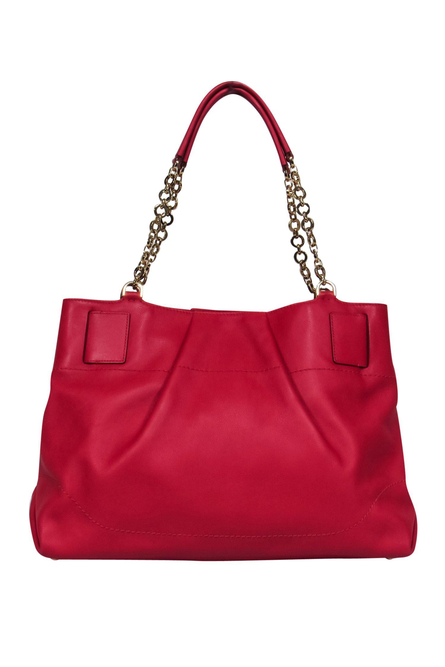 Ferragamo's Stunning Red Leather Large Chain Handle Tote - Grab Yours Now!