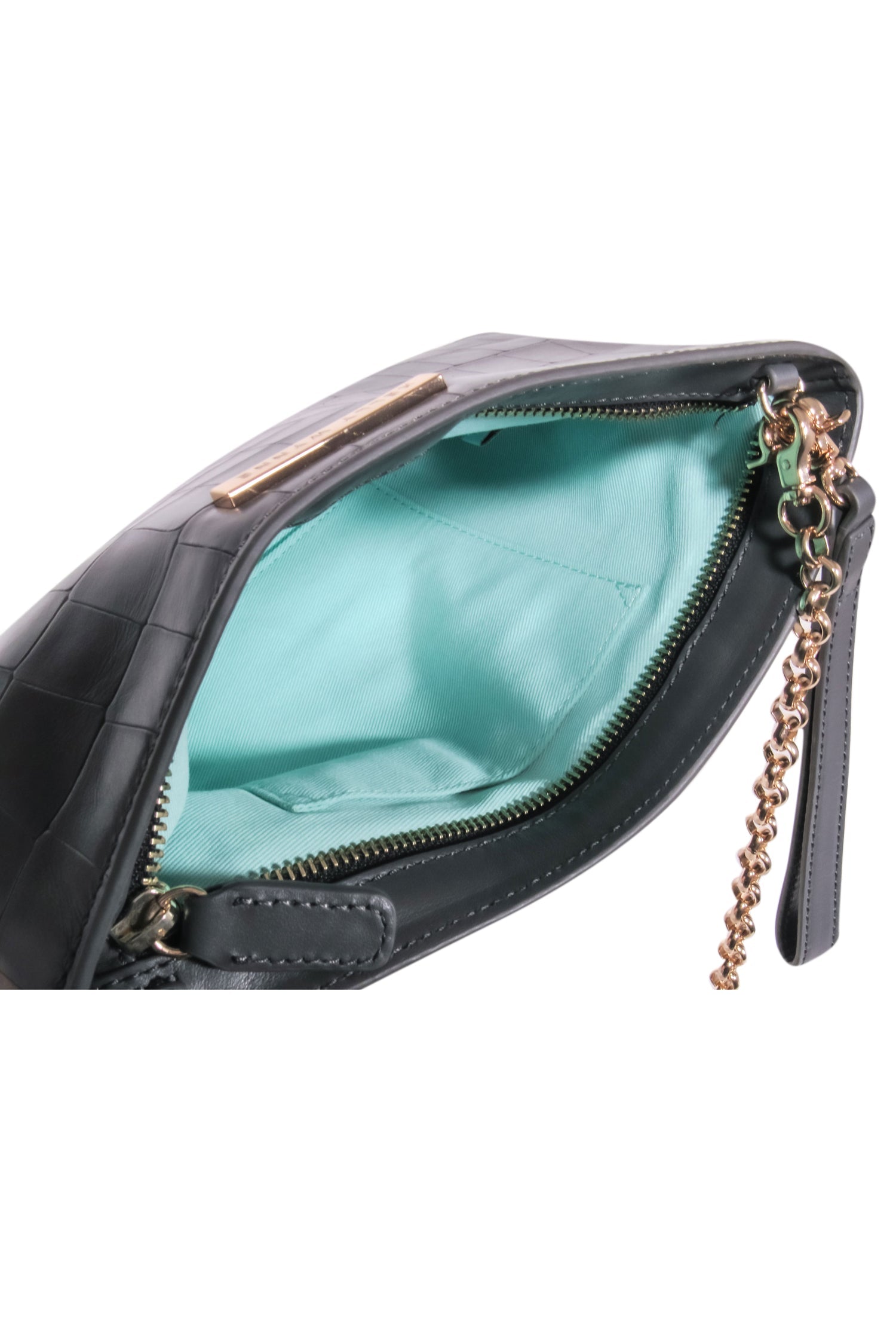 Kelly Wynne's Stylish Grey Reptile Convertible Crossbody - A Must-Have!