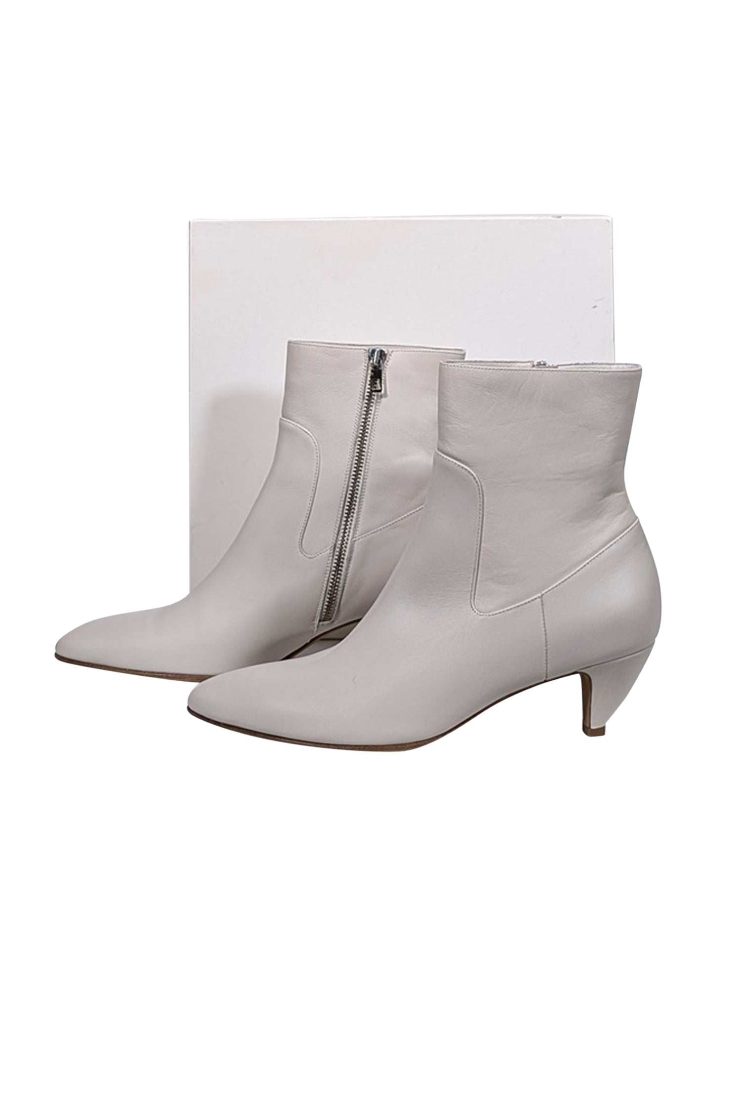Vince Ivory Leather Meta Short Boots - Size 8.5: Chic and Stylish!