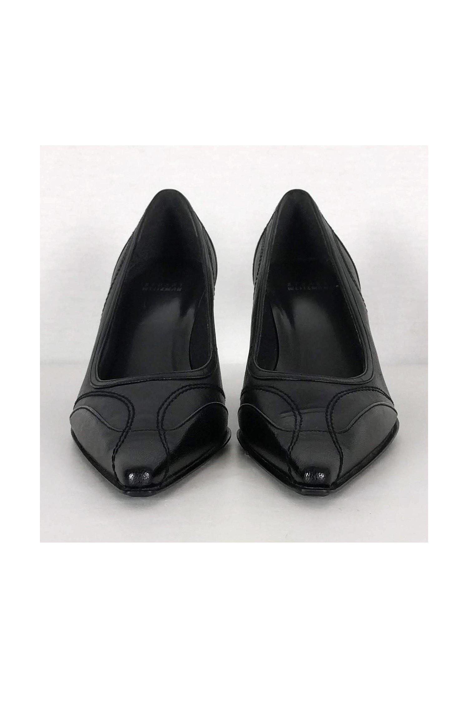 Stuart Weitzman's Alluring Black Leather Pointed Pumps - Size 9