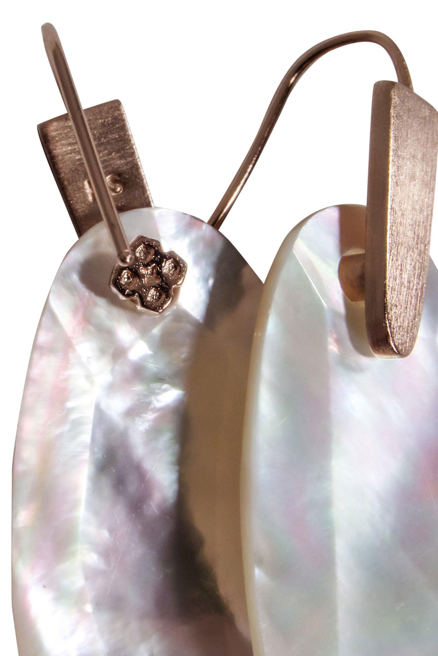 Kendra Scott's Stunning Bronze & Mother-of-Pearl Dangle Earrings