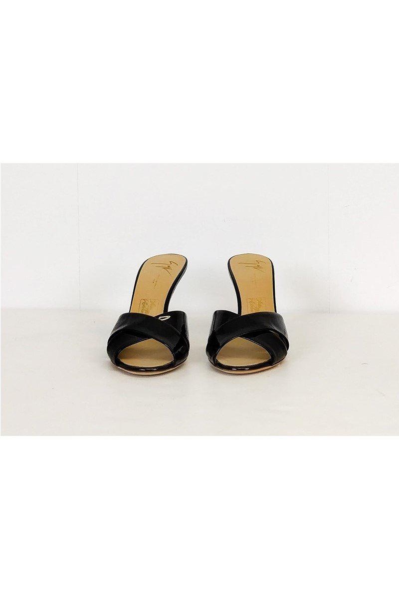 Giuseppe Zanotti's Stunning Black Slip-On Heels - Size 5