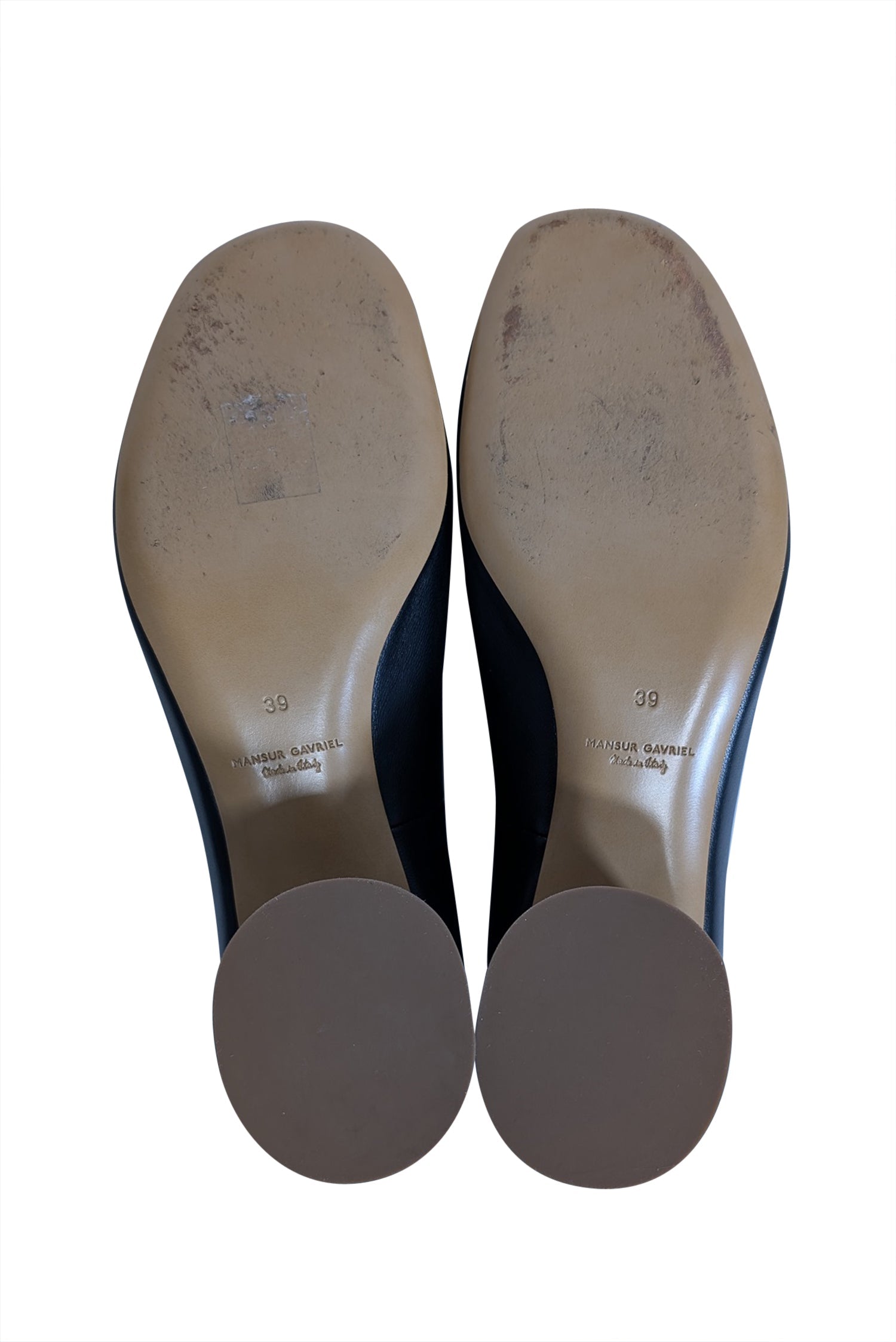 Mansur Gavriel's Irresistible Black Leather Rounded Toe Low Heel Pumps - Size 9