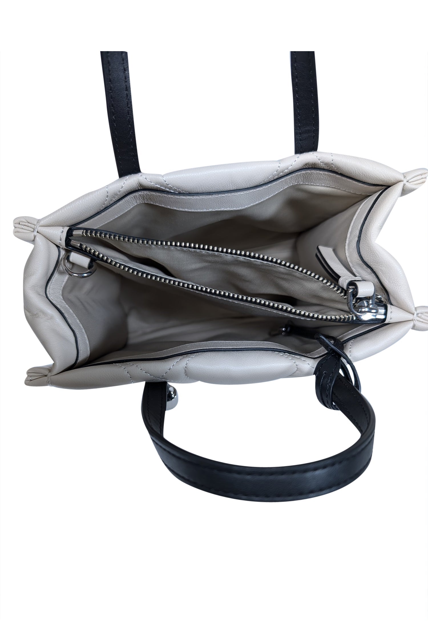 Marc Jacobs Cream Quilted Leather Crossbody Bag - A Chic Fashion Essential